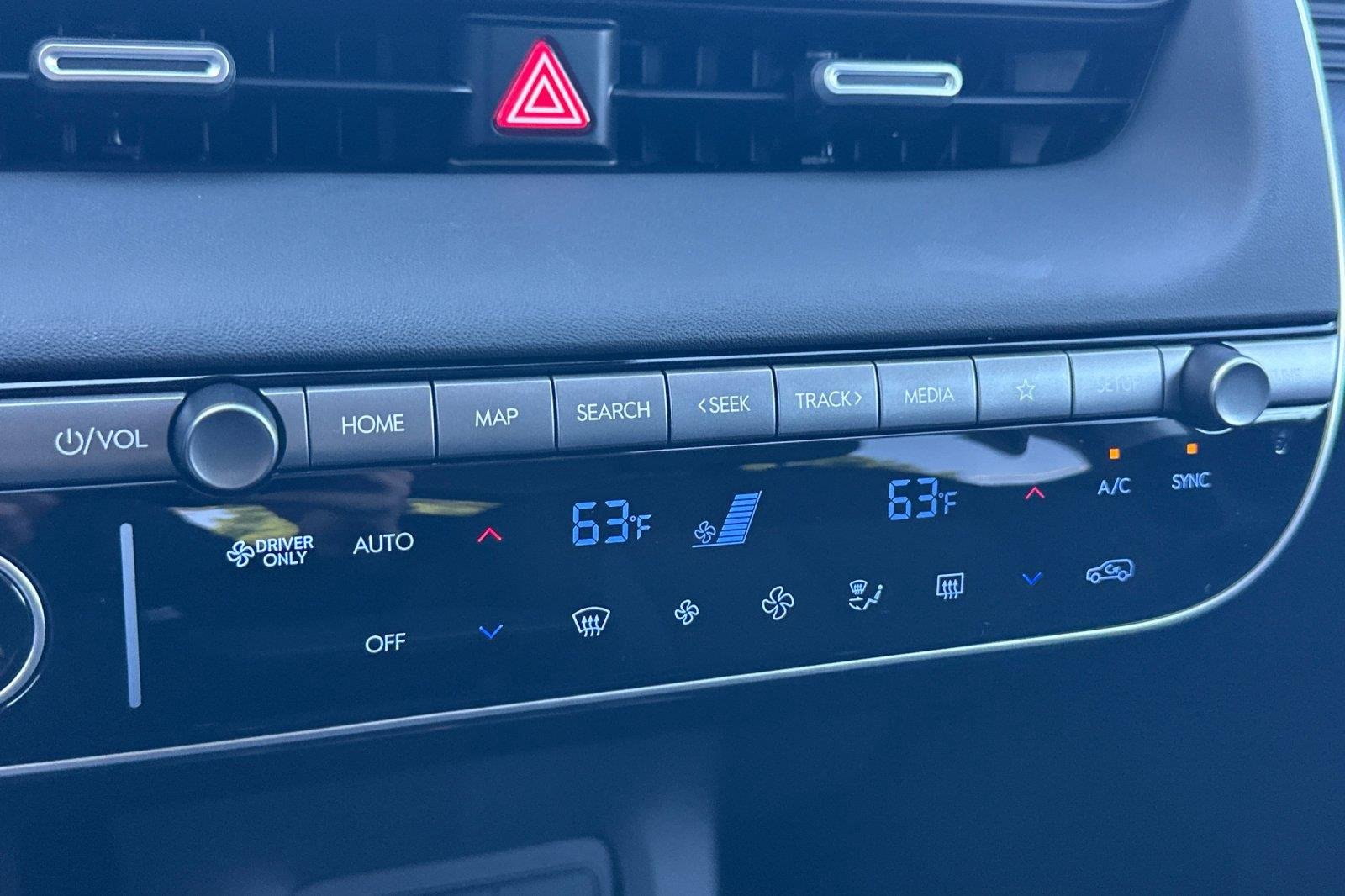 New 2026 Atlas White Hyundai SE image 21