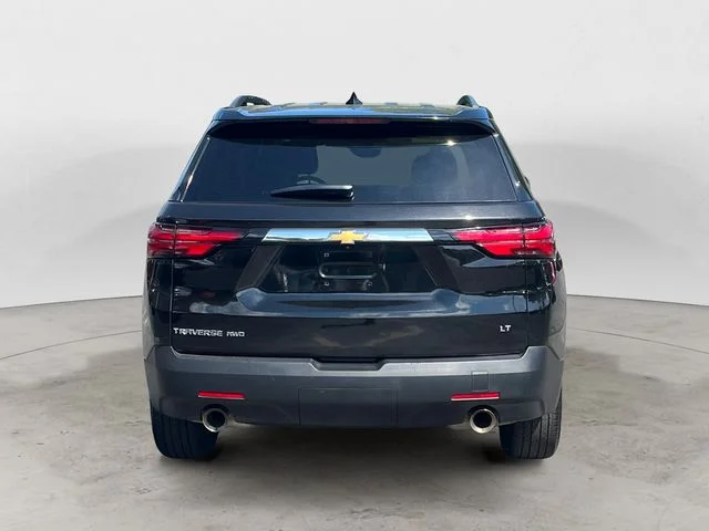Used 2023 Black Metallic Chevrolet LT image 4