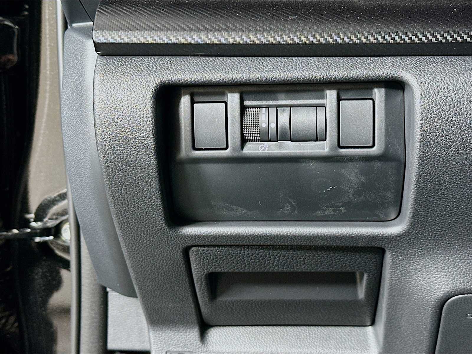 Used 2025 Crystal Black Silica Subaru Premium image 10