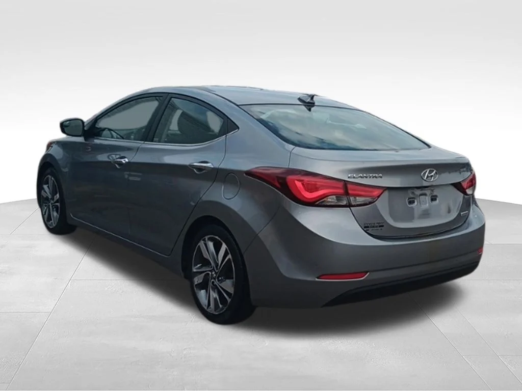 Used 2015 Titanium Gray Metallic Hyundai Limited image 5