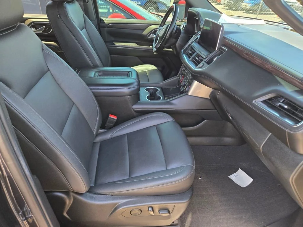 Used 2024 Dark Ash Metallic Chevrolet Z71 image 3