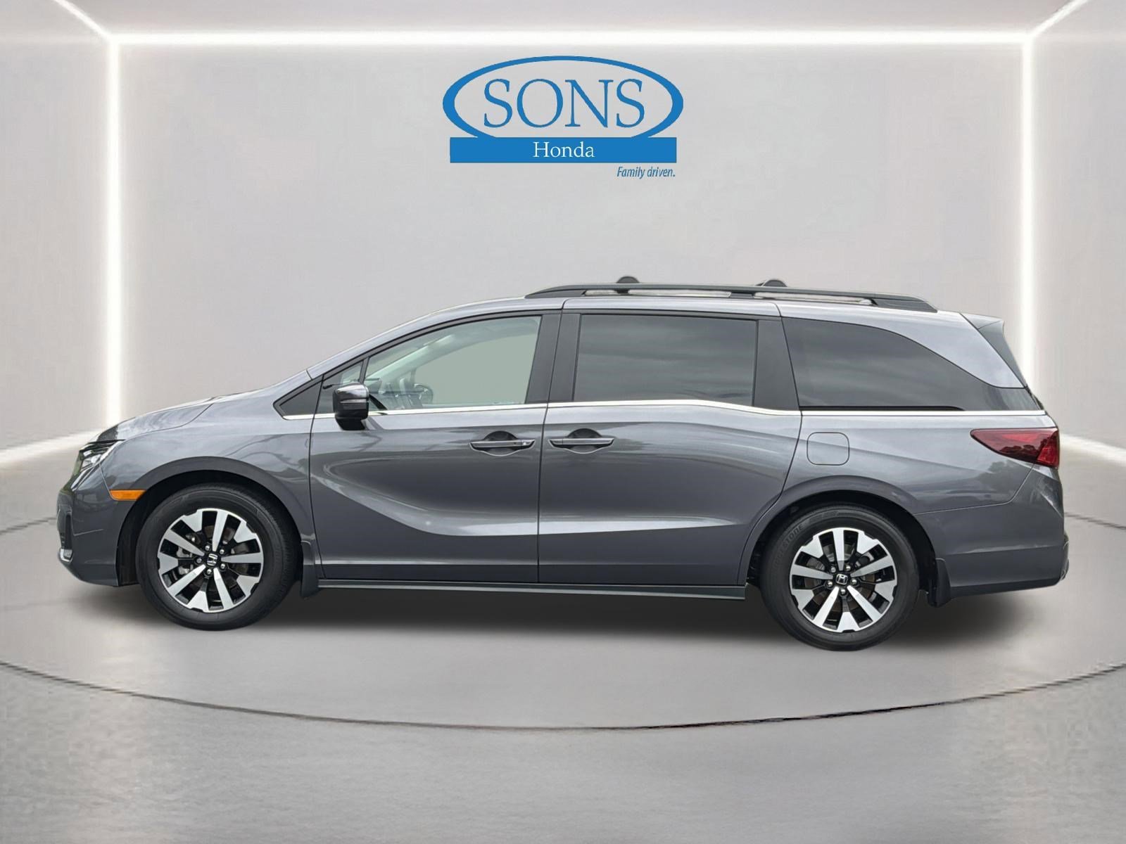 Used 2026 Modern Steel Metallic Honda EX-L image 25