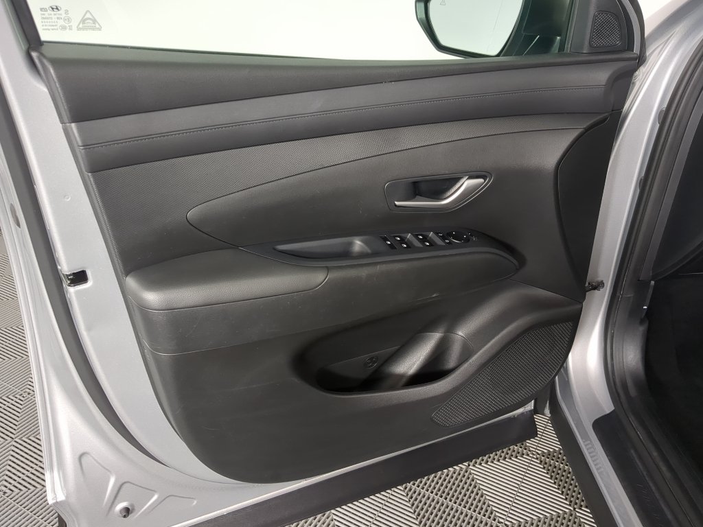 Used 2025 Shimmering Silver Hyundai SEL image 12