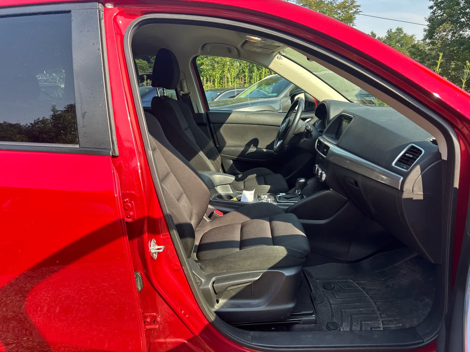 Used 2016 Soul Red Metallic Mazda Touring image 4