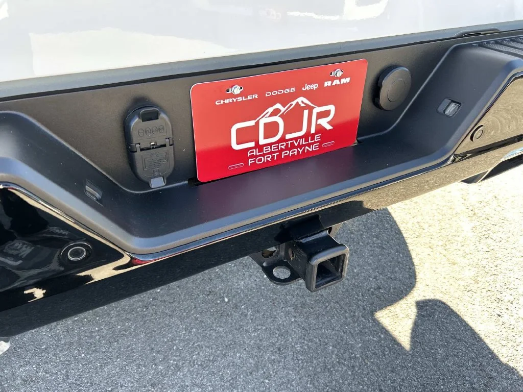 Used 2020 White Chevrolet LT Trail Boss image 18