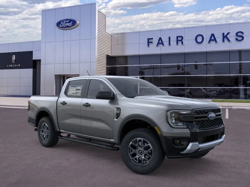 New 2026 Carbonized Gray Metallic Ford XLT image 7