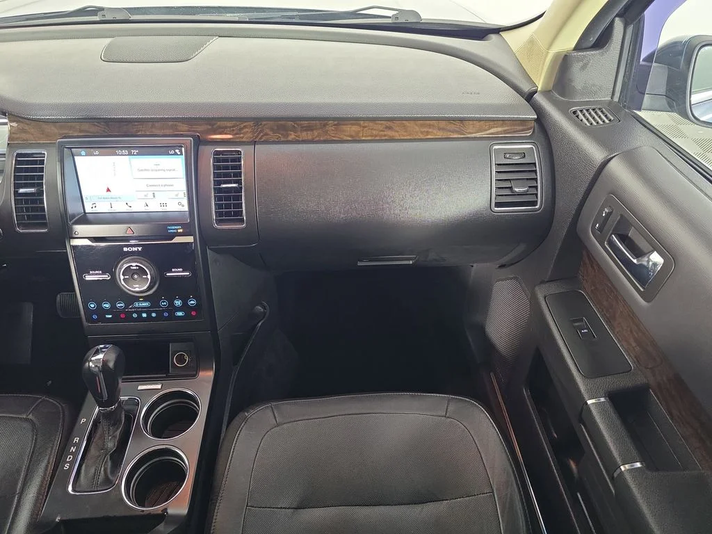 Used 2018 Blue Ford Limited image 15