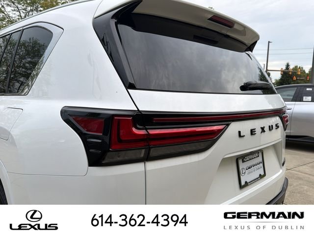 2026 Lexus LX 700h F-Sport - Photo 11