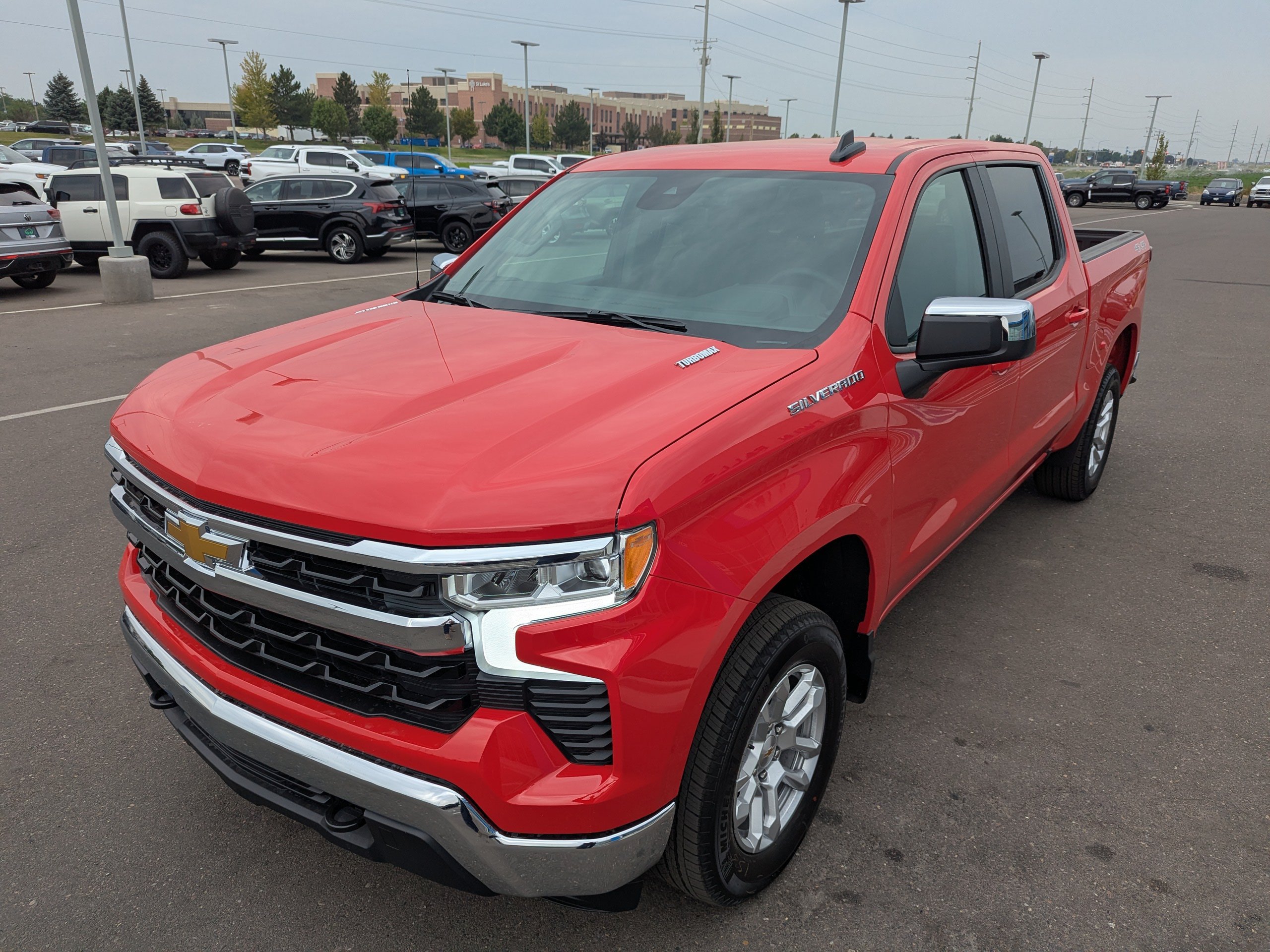 2026 Chevrolet Silverado 1500 LT - Photo 6