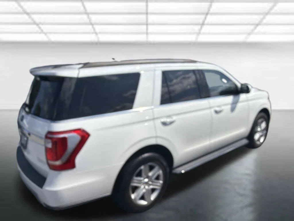 Used 2020 White Ford XLT image 3