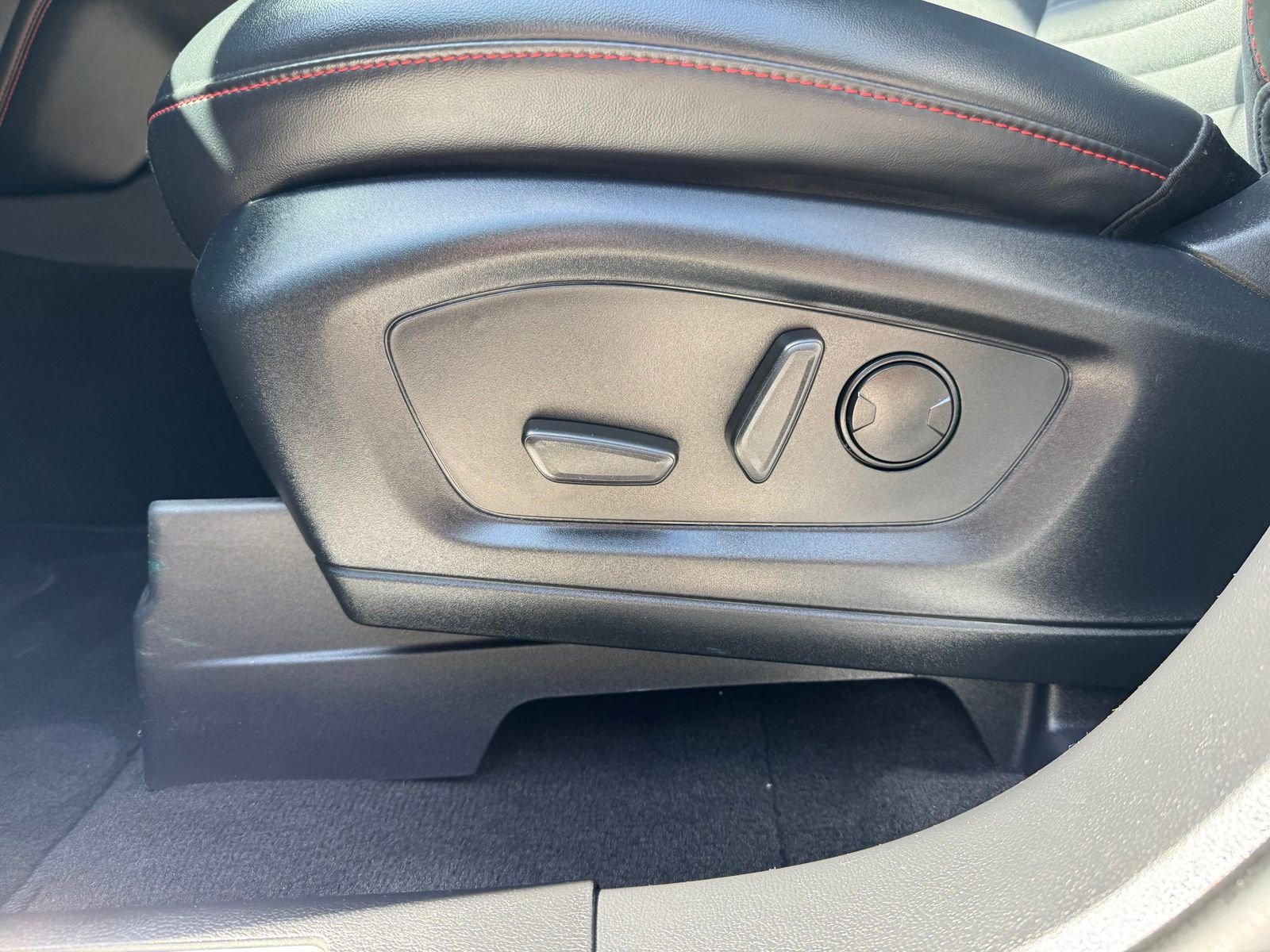 Used 2026 Gray Metallic Ford ST-Line image 16