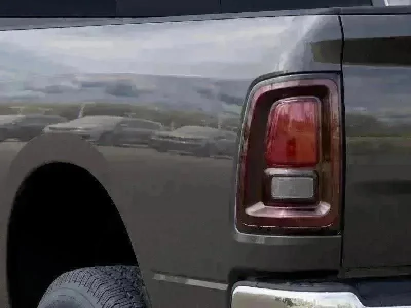 New 2026 Granite Crystal Metallic Clear-Coat Exterior Paint RAM Tradesman Crew Cab 4x4 Longbox image 57