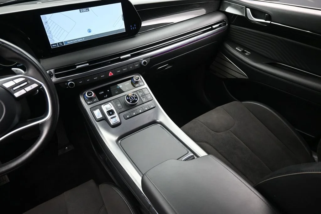 Used 2024 Black Hyundai Calligraphy Night Edition image 18