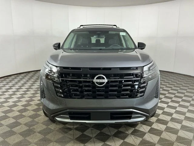 New 2026 Gray Nissan Platinum image 2