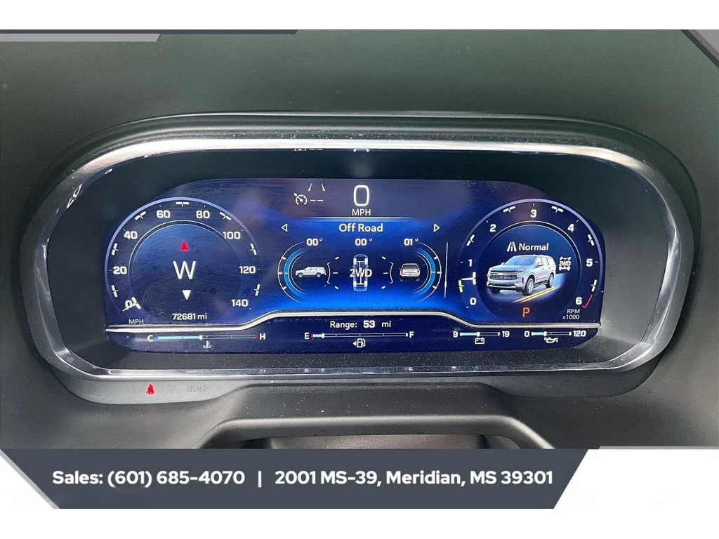 Used 2024 Summit White Chevrolet LT image 14
