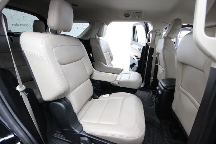 Used 2022 Black Ford XLT image 36