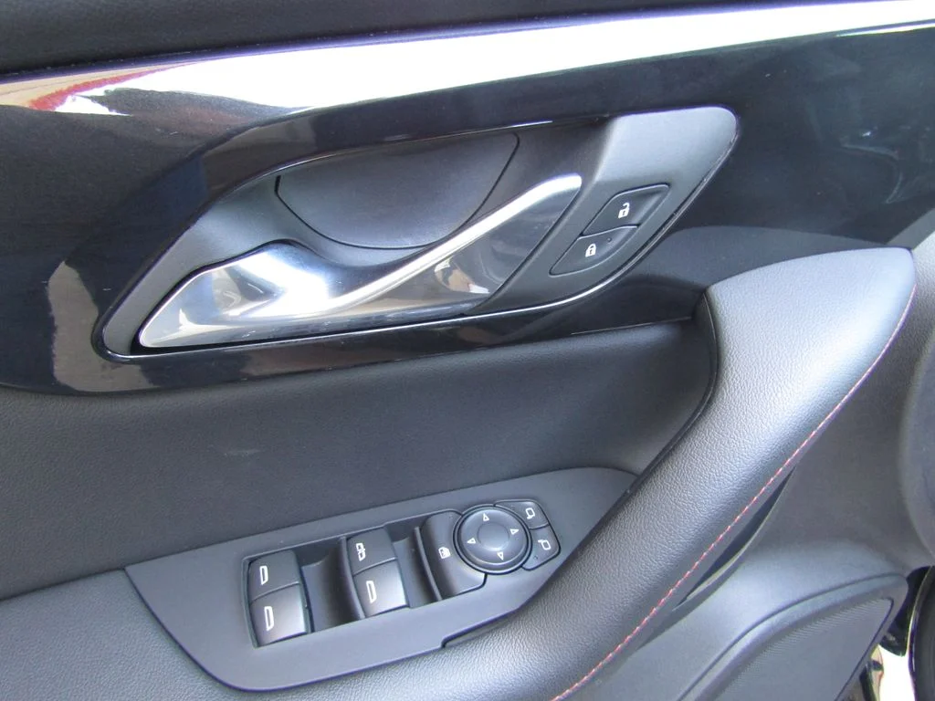 Used 2025 Black Chevrolet RS image 24