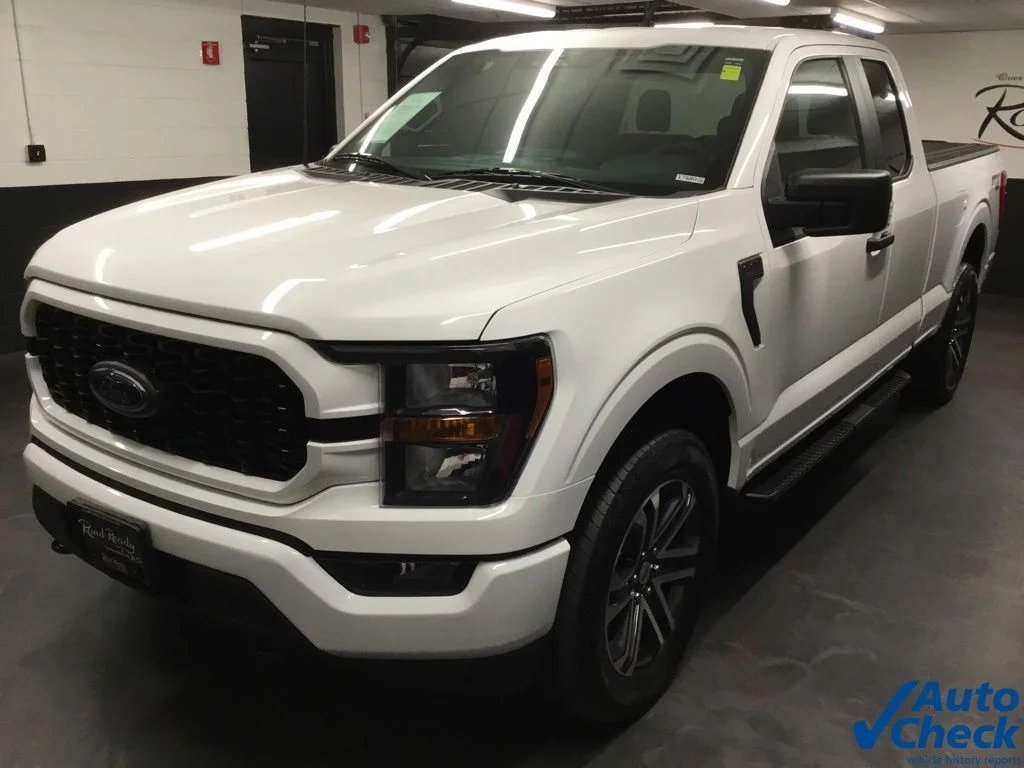 Used 2023 White Ford XL image 6