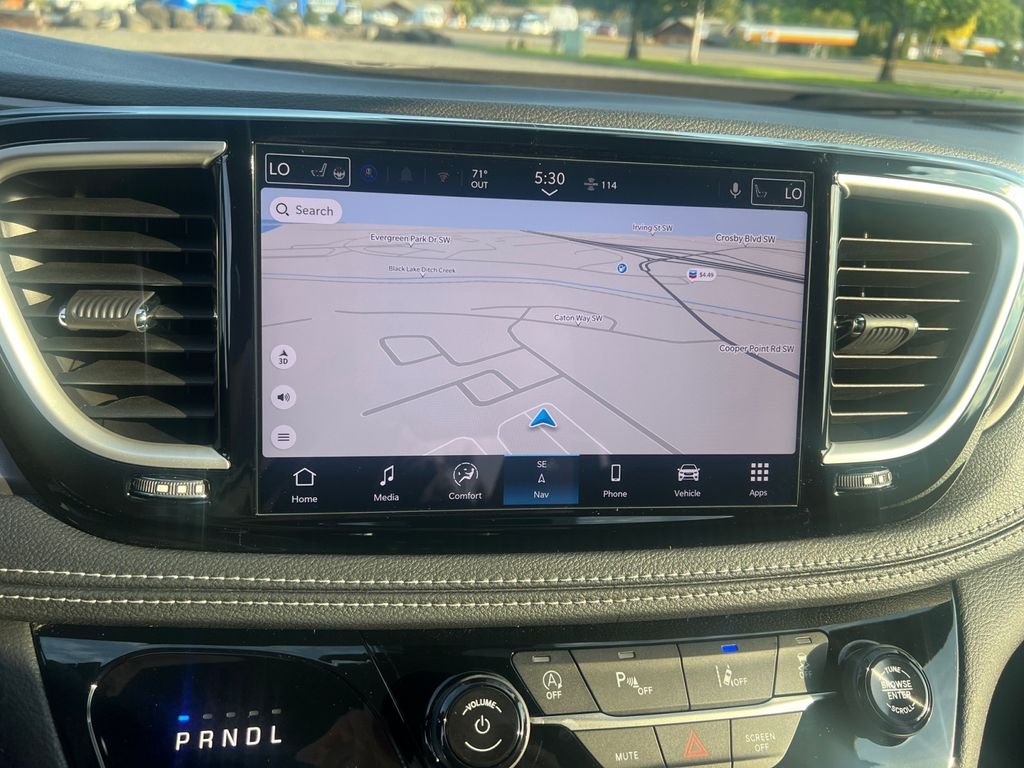 2026 Chrysler Pacifica Select - Photo 22