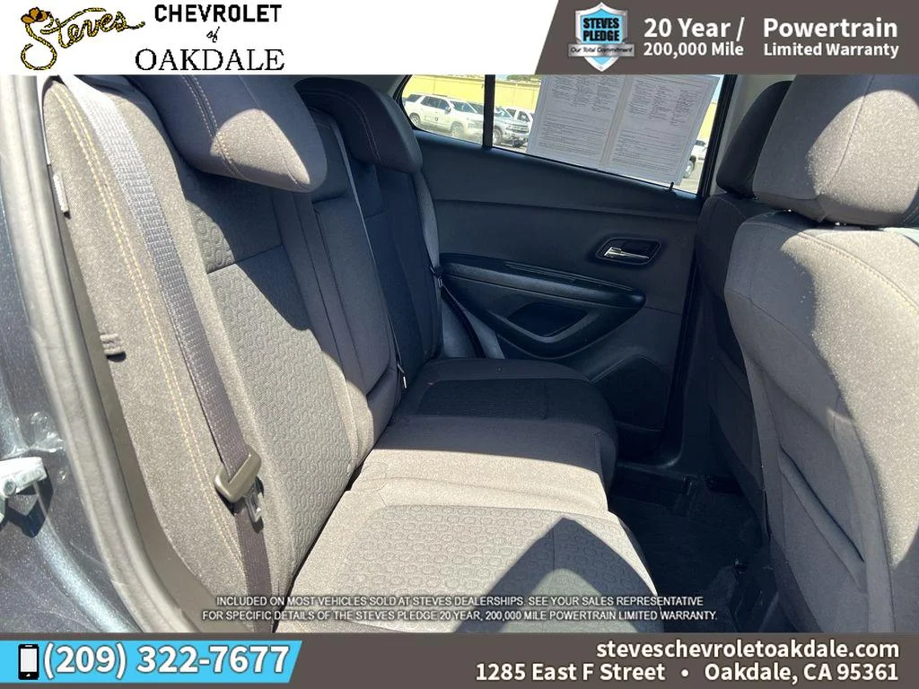 2022 Chevrolet Trax LS - Photo 27