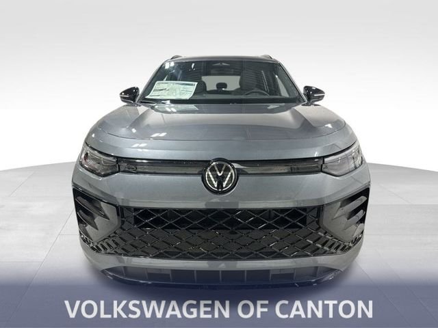 New 2026 Gray Volkswagen 2.0T SE R-Line Black image 1