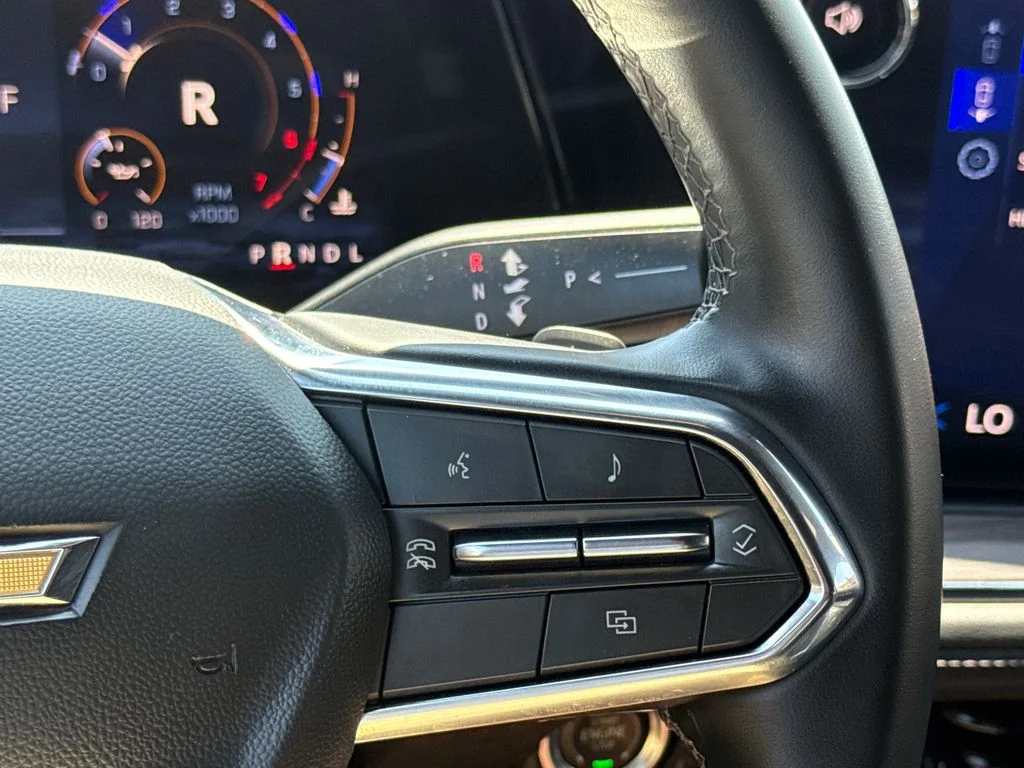 Used 2025 Black Chevrolet LT image 27