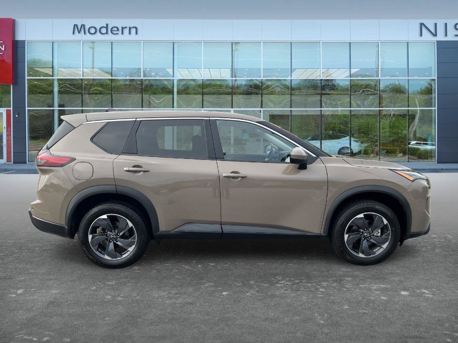 Used 2025 Baja Storm Metallic Nissan SV image 4