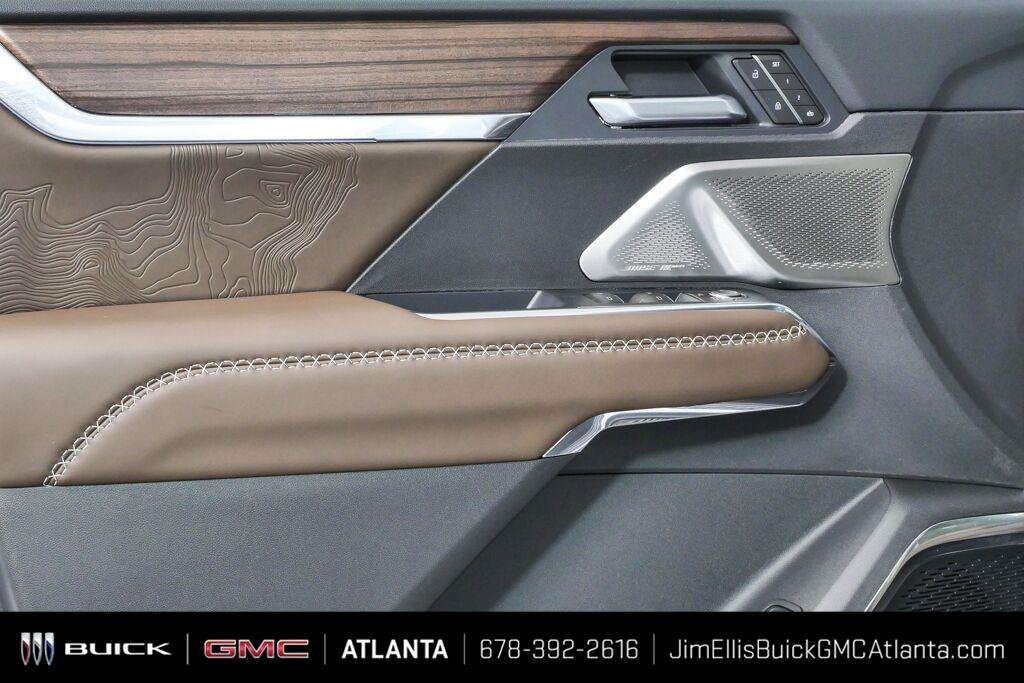 2027 GMC Acadia Denali Ultimate - Photo 6