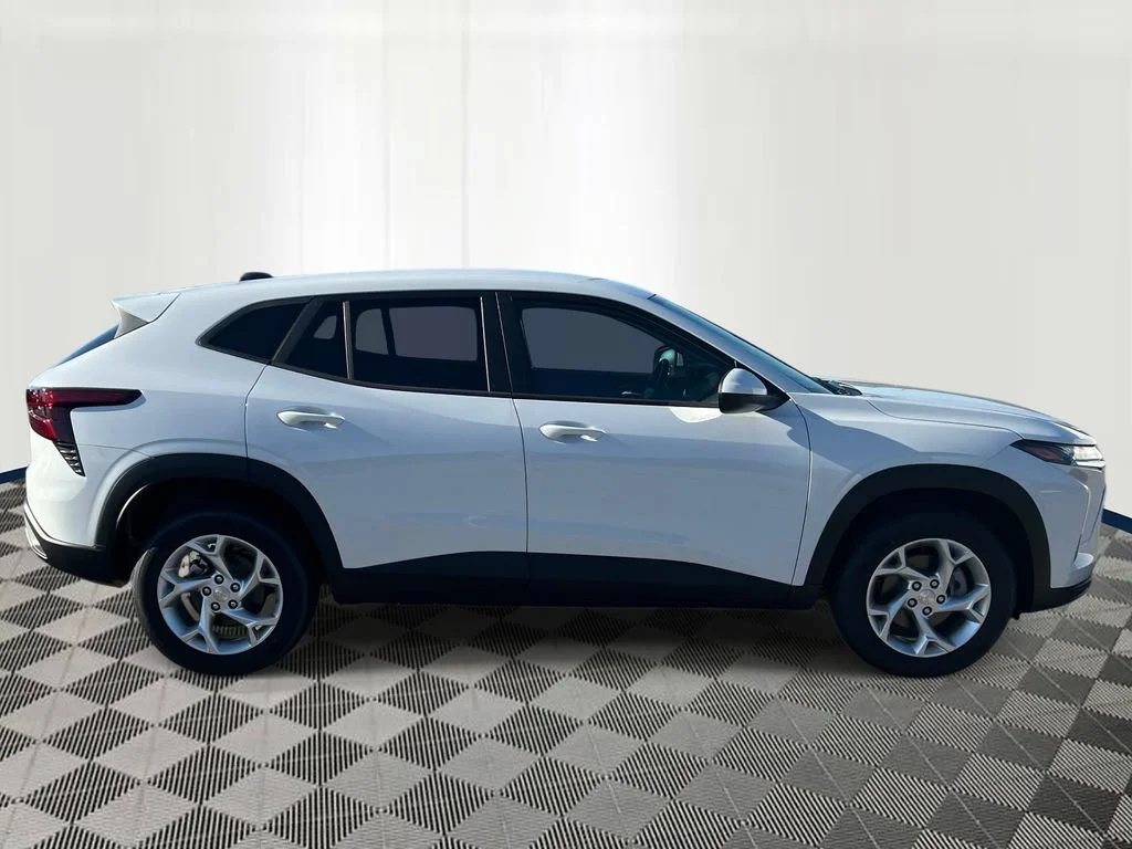 New 2026 Summit White Chevrolet LS image 6