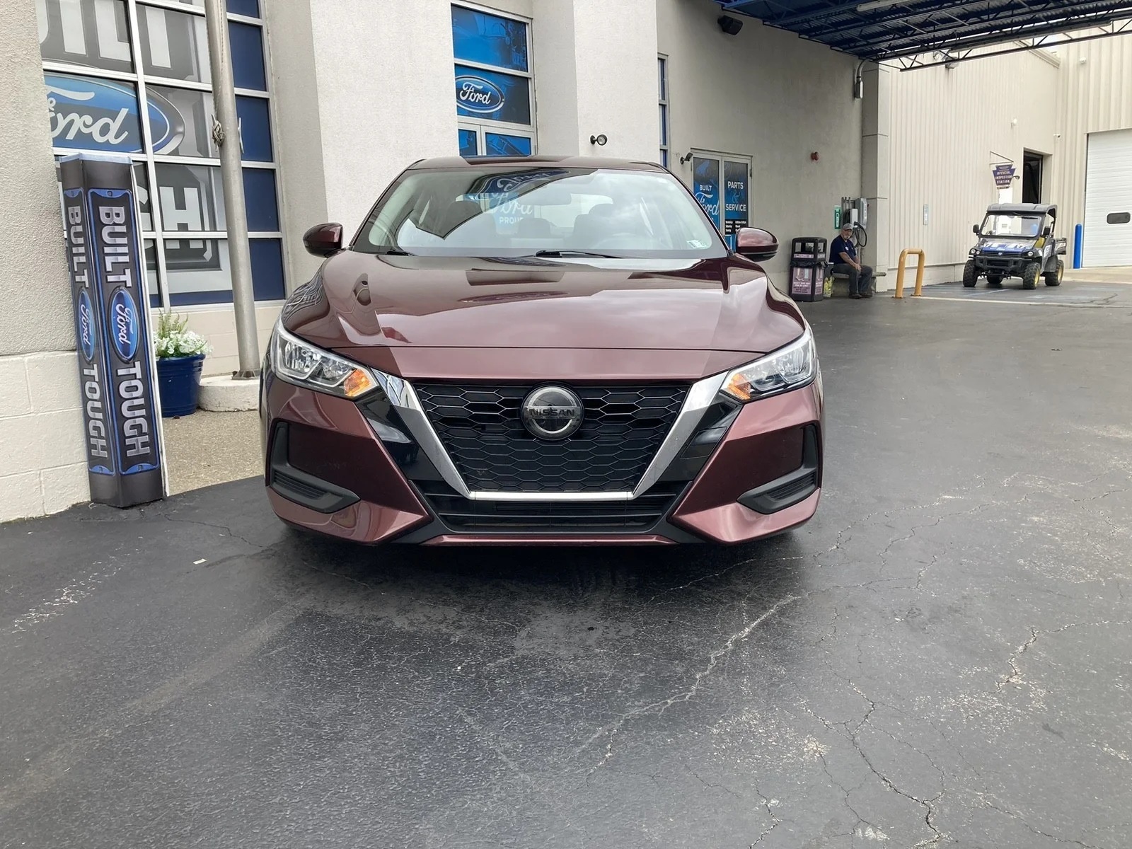 Used 2022 Rosewood Metallic Nissan SV image 2