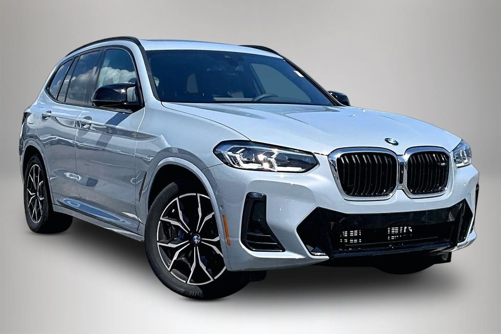 Used 2024 Gray BMW M40i image 1