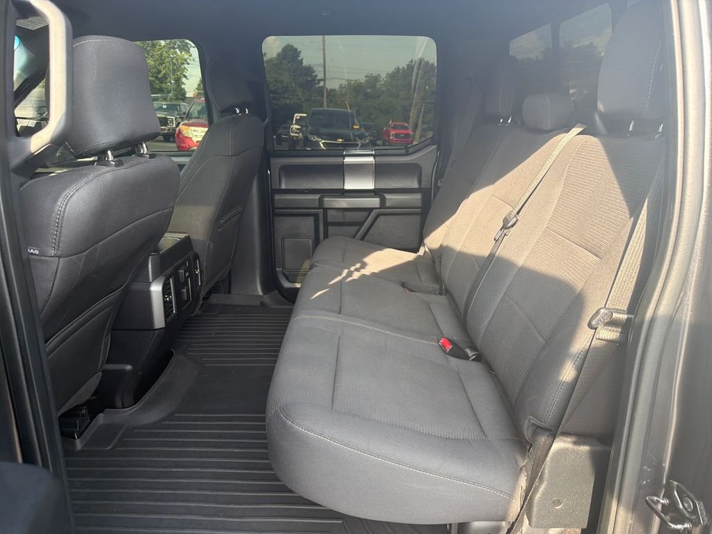 Used 2016 Gray Ford XLT image 13