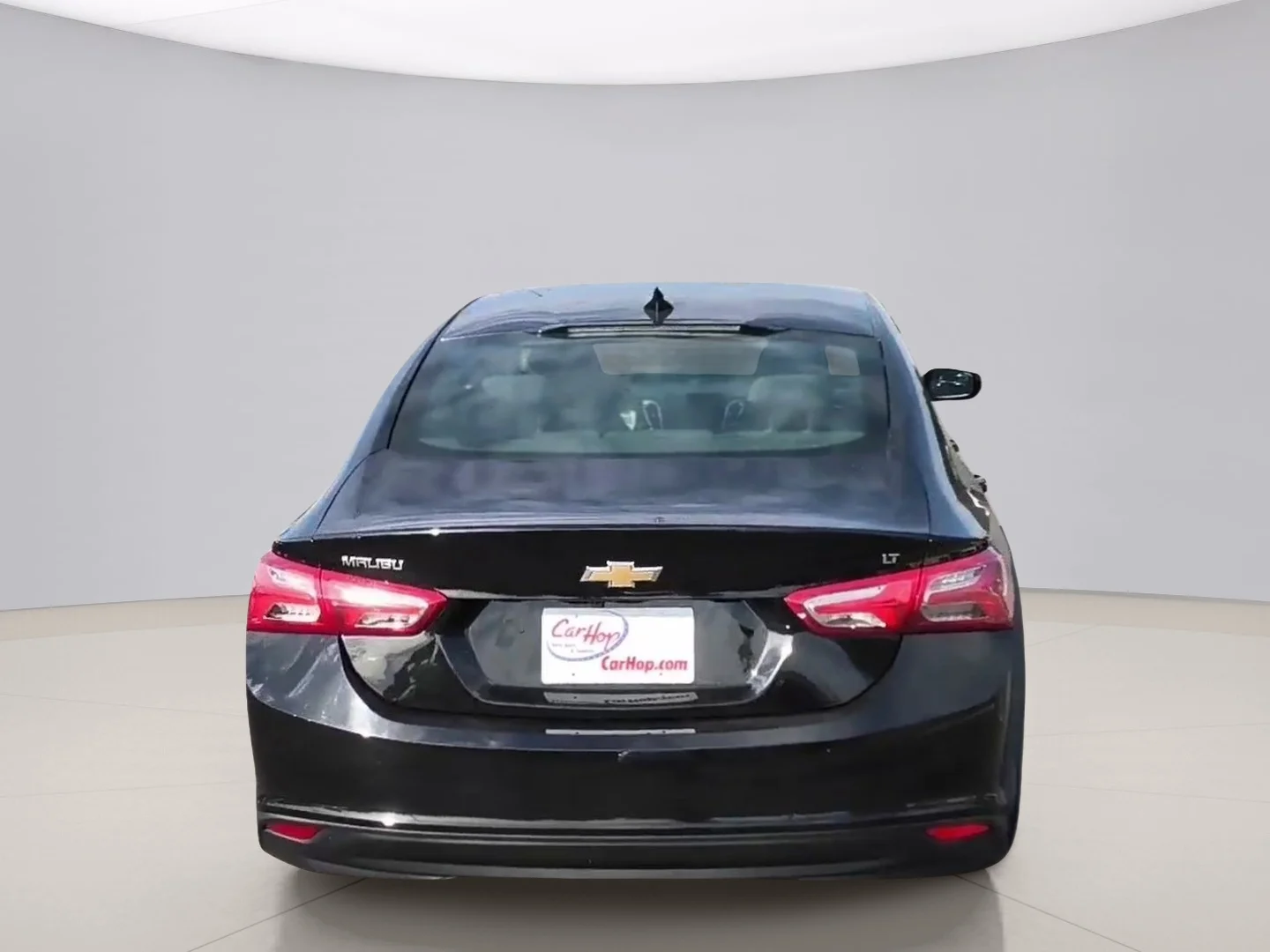 Used 2020 Black Chevrolet LT image 4