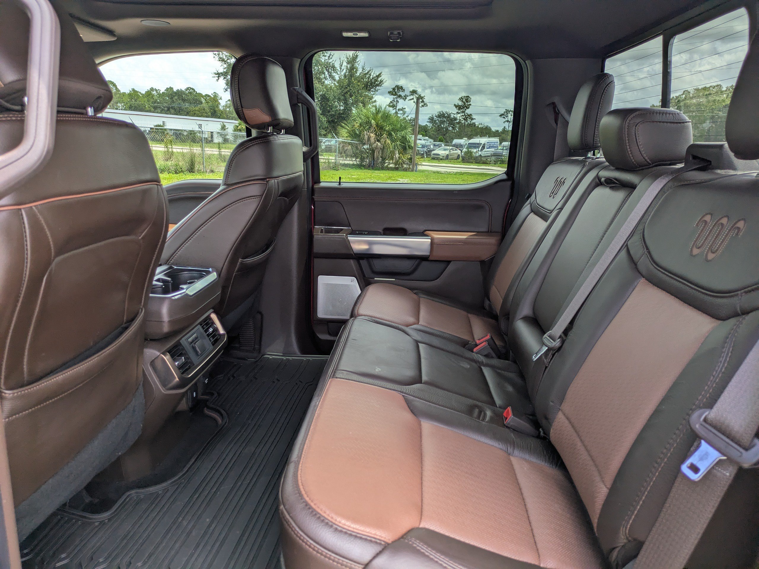 Used 2025  Ford King Ranch image 13