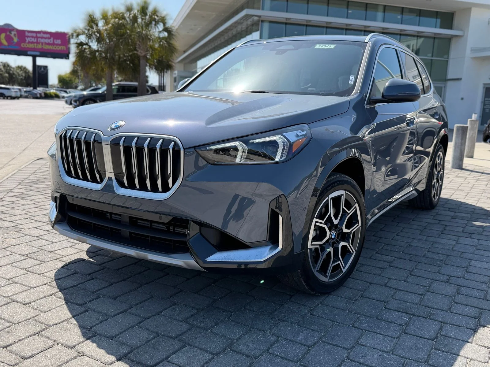 2026 BMW X1 xDrive28i's photo