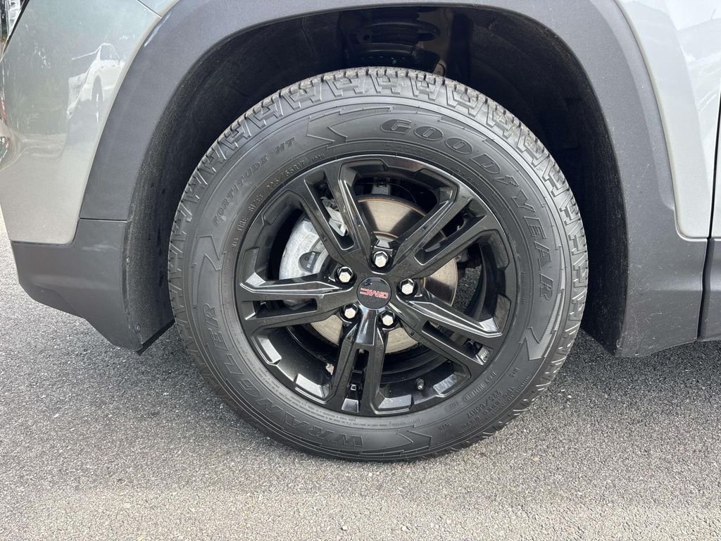 Used 2023 Silver GMC AT4 image 9