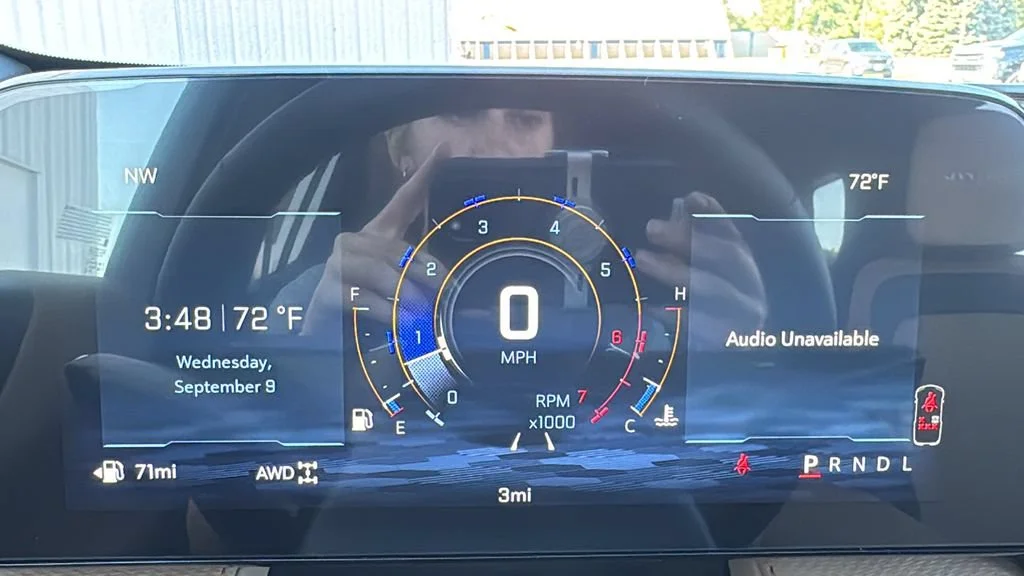 New 2027 Mosaic Black Metallic Chevrolet ACTIV image 20