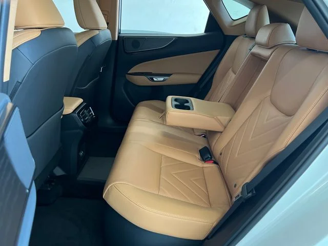 Certified Used 2025 Eminent White Pearl Lexus 450h+ Luxury image 34