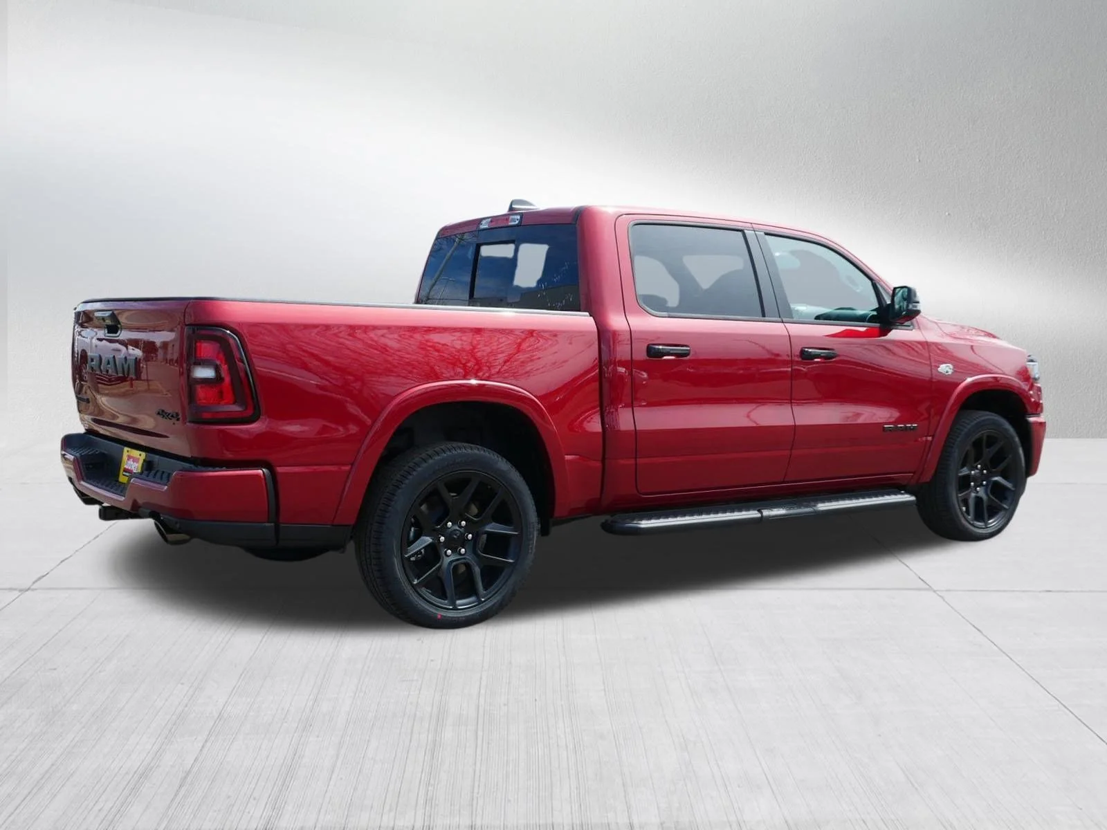New 2026 Molten Red Pearl-Coat Exterior Paint RAM Laramie image 7