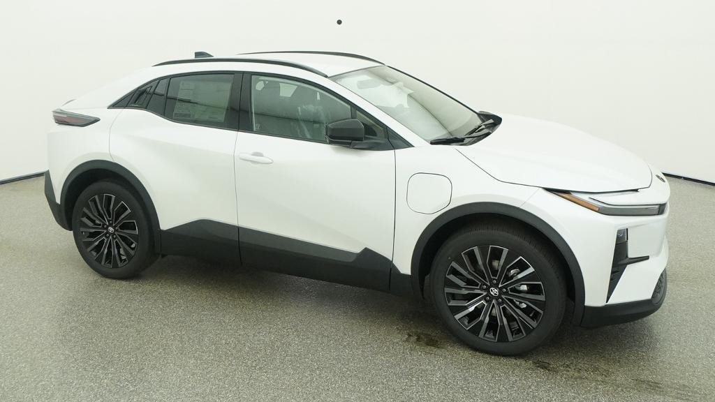 New 2026 Wind Chill Pearl Toyota XSE image 12