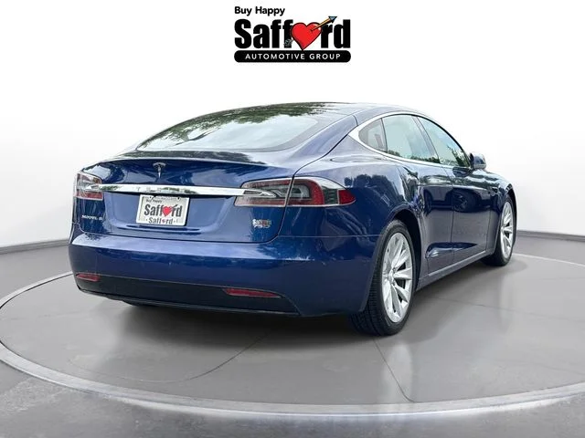 Used 2017 Blue Tesla 75D image 9