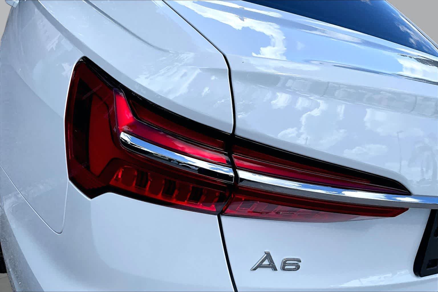 Used 2024 Arkona White Audi Premium image 29