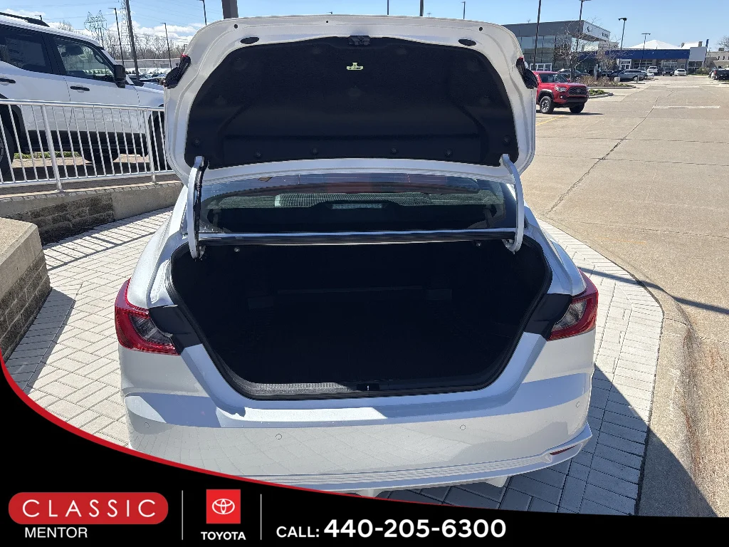 New 2026 Wind Chill Pearl Toyota XSE image 10