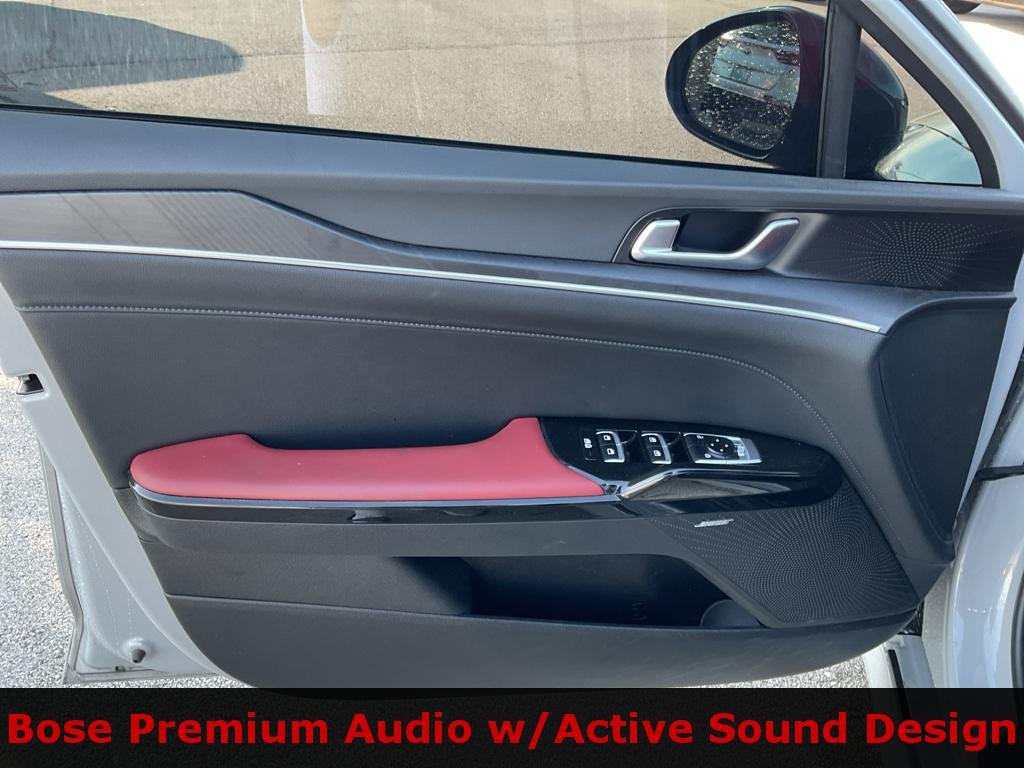 Certified Used 2025 Wolf Gray Kia GT-Line image 16