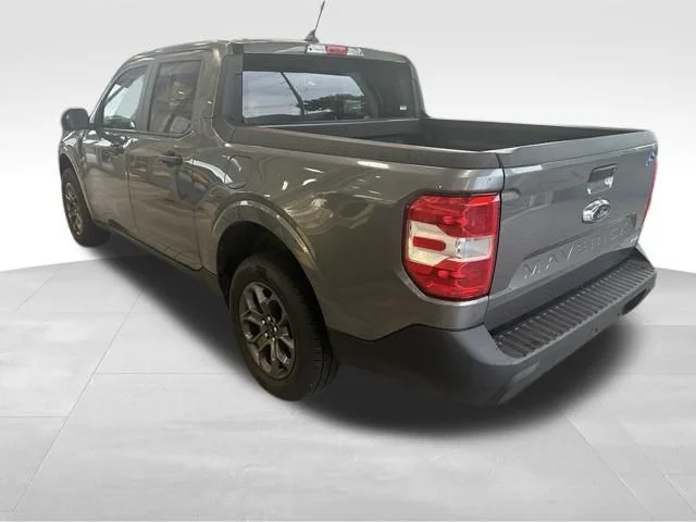 Certified Used 2024 Gray Ford XLT image 12