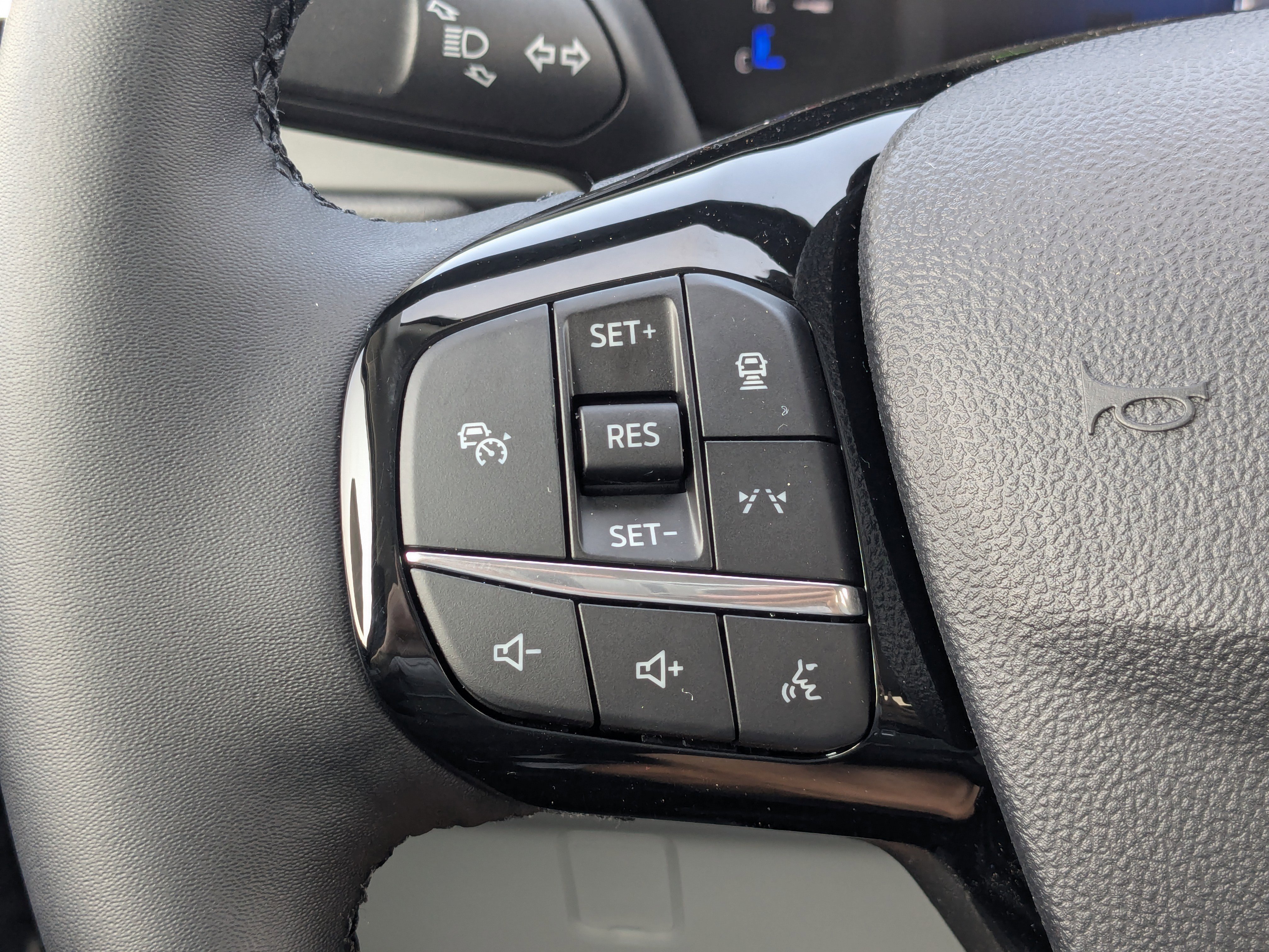 2025 Ford Escape Plug-in hybrid PHEV - Photo 26