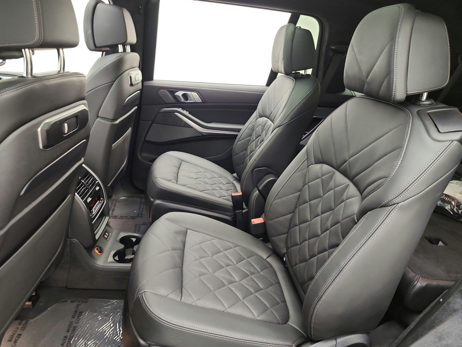 Used 2024 Black Sapphire Metallic BMW xDrive40i Sports Activity Vehicle image 13