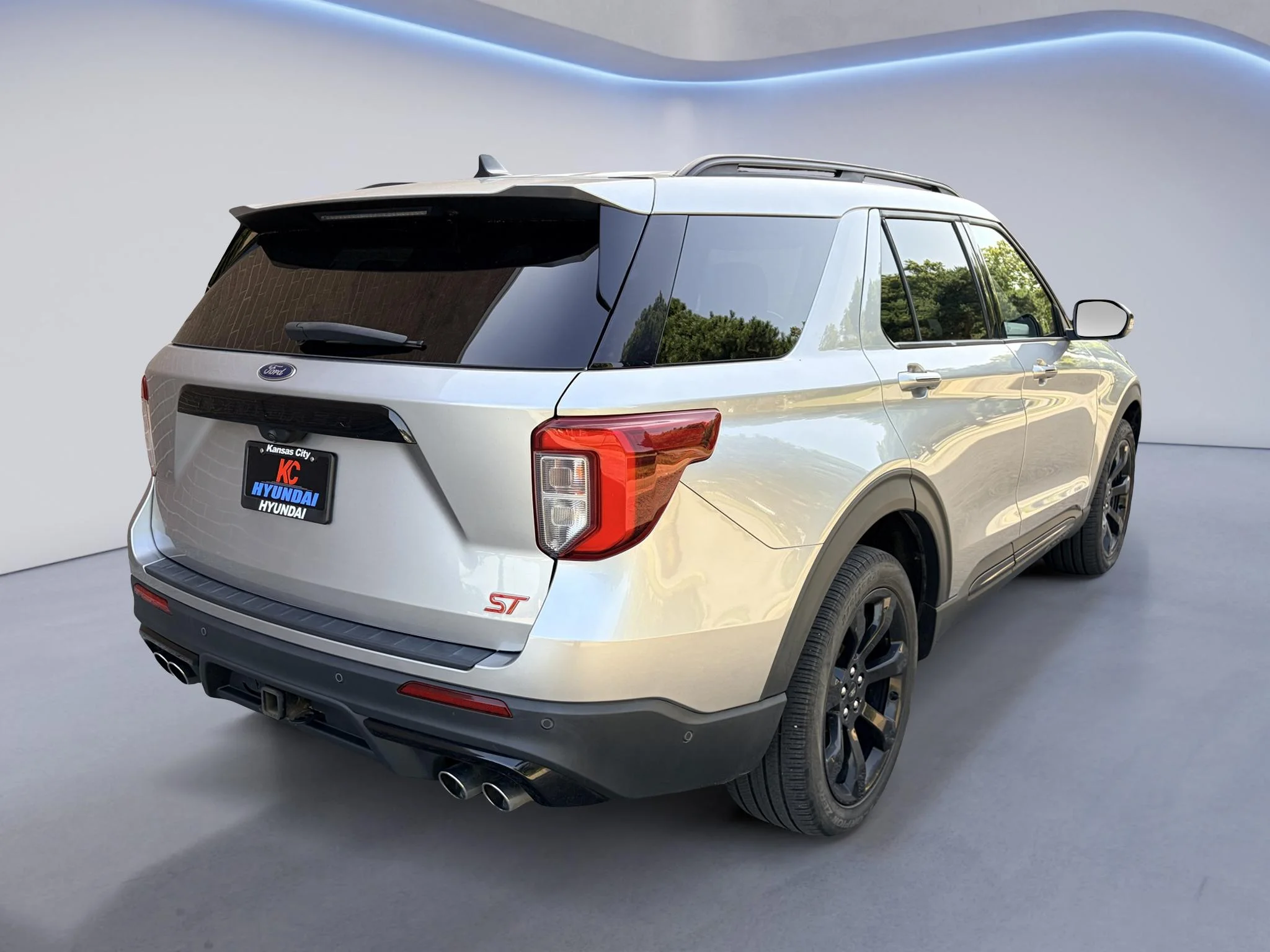 Used 2021 Iconic Silver Metallic Ford ST image 5