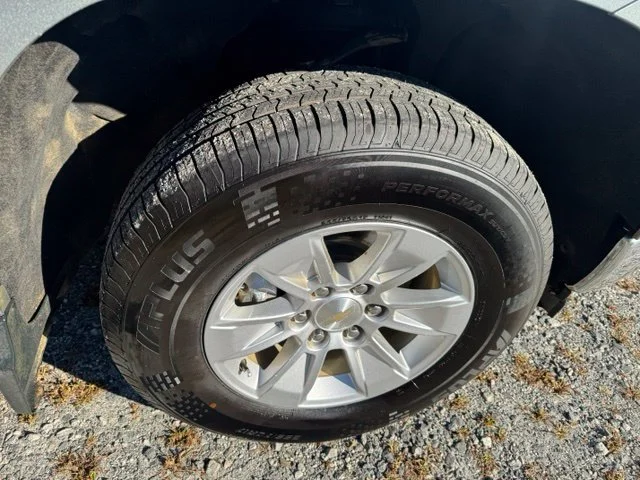 Used 2023 Gray Chevrolet LT image 10