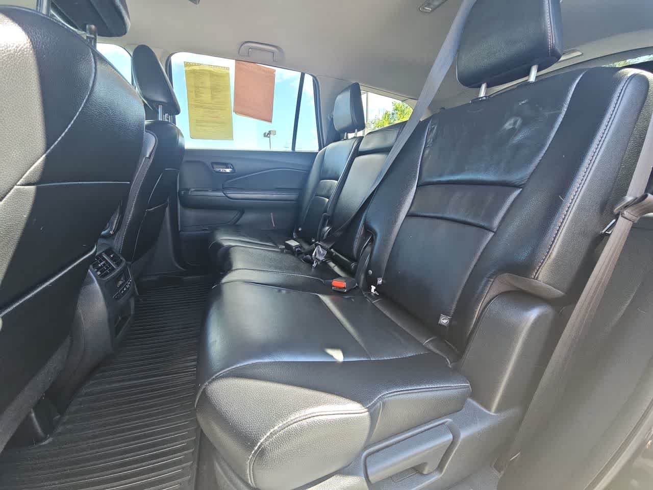 Used 2016 Black Honda EX-L image 15